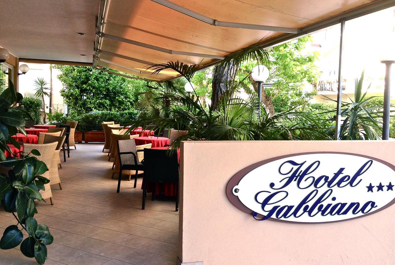 Hotel Gabbiano Riccione Exterior foto